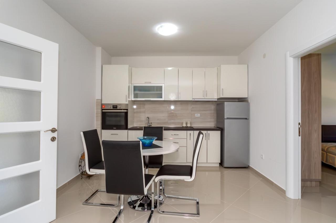 Apartman A13 Susanj บาร์ ภายนอก รูปภาพ