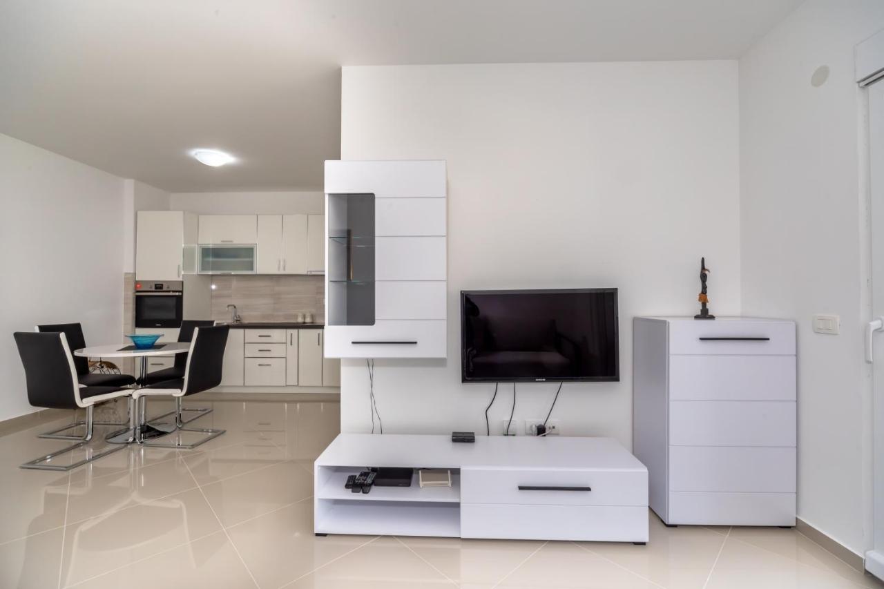 Apartman A13 Susanj บาร์ ภายนอก รูปภาพ