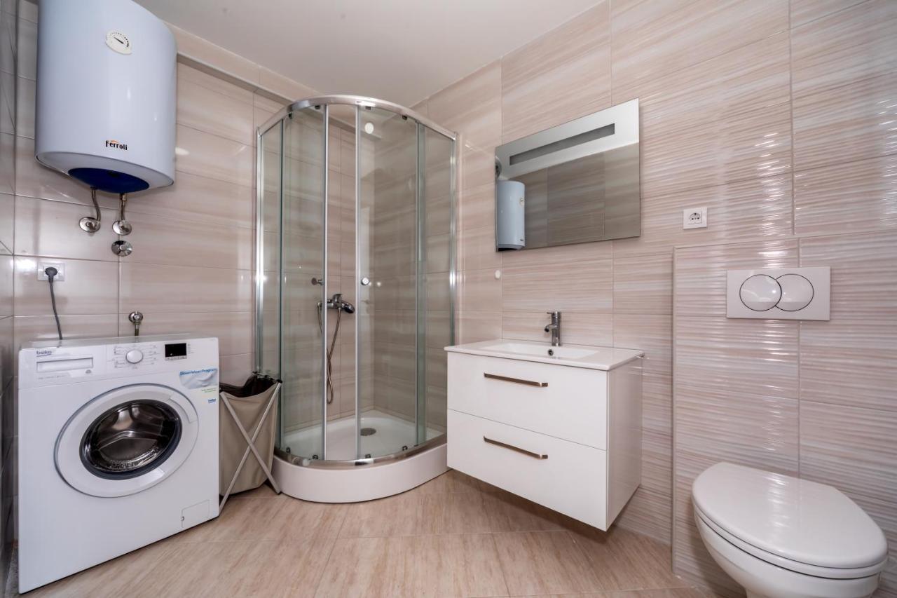 Apartman A13 Susanj บาร์ ภายนอก รูปภาพ