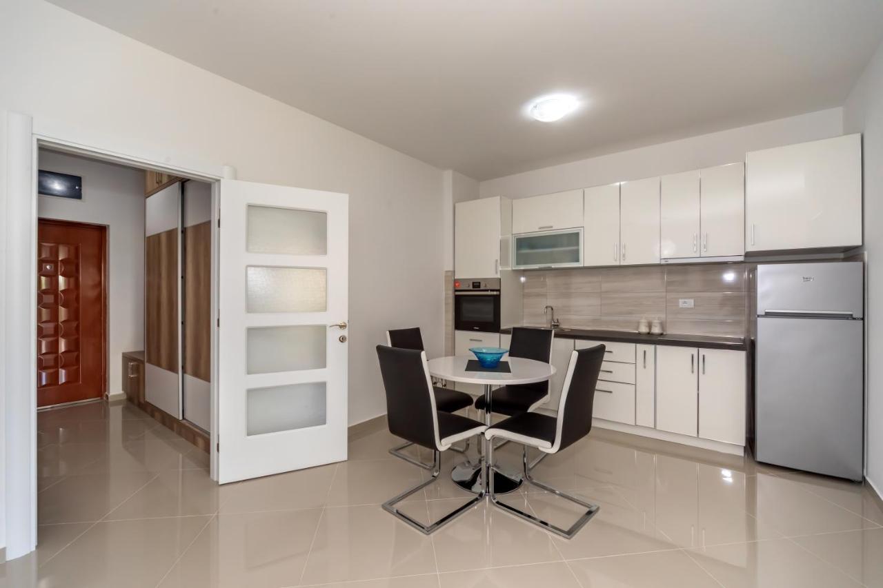 Apartman A13 Susanj บาร์ ภายนอก รูปภาพ